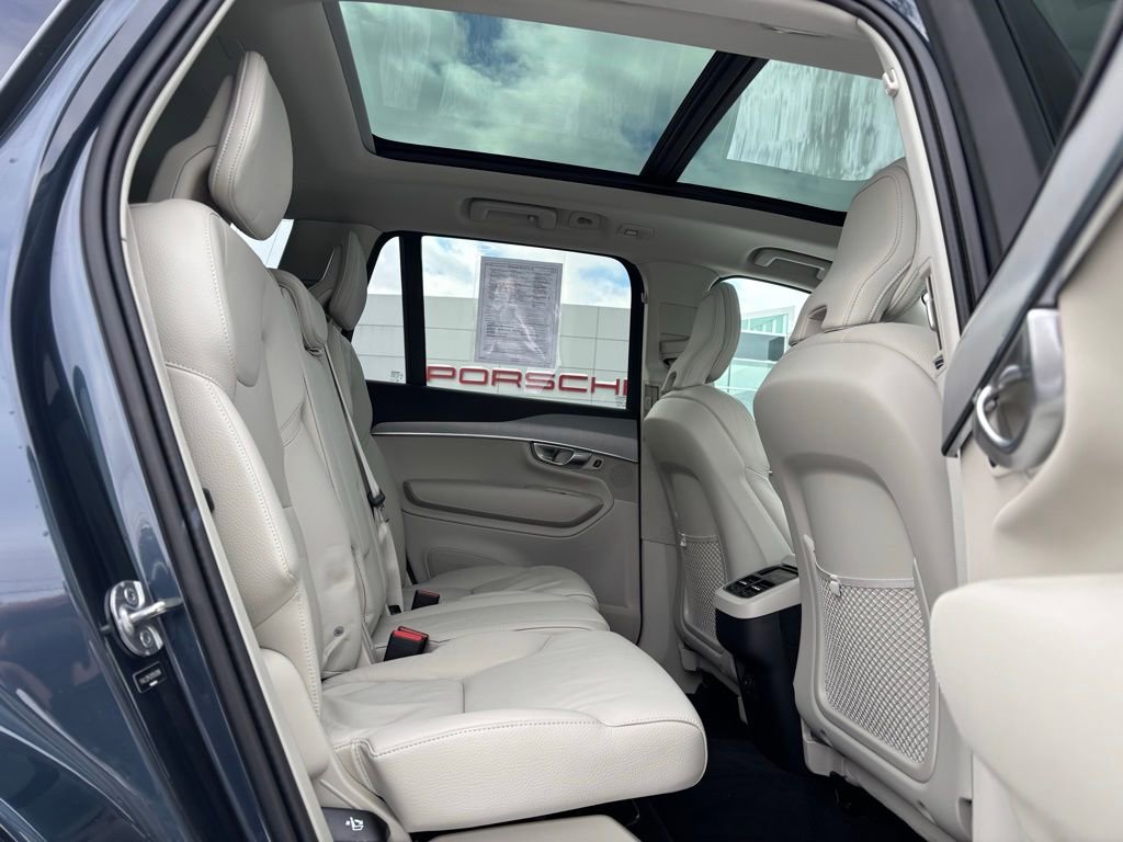 Certified 2024 Volvo XC90 B5 Core w/ Protection Package Premier image 21