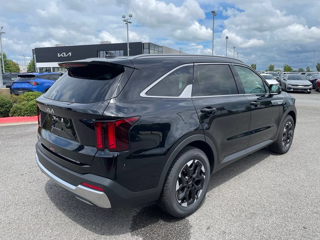 New 2026 Kia Sorento S FWD image 8