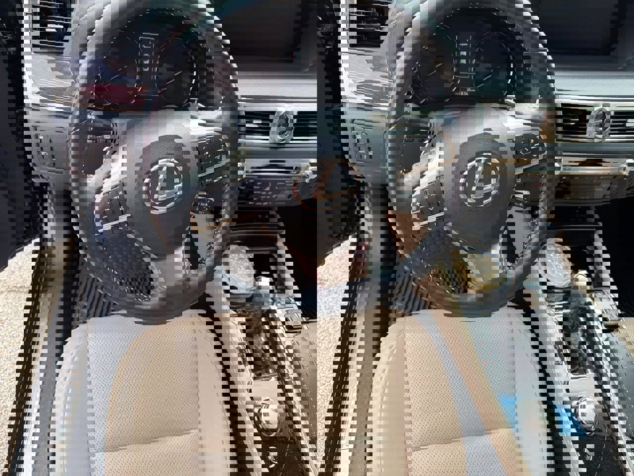 Used 2017 Lexus GS 350 AWD w/ Premium Package image 11