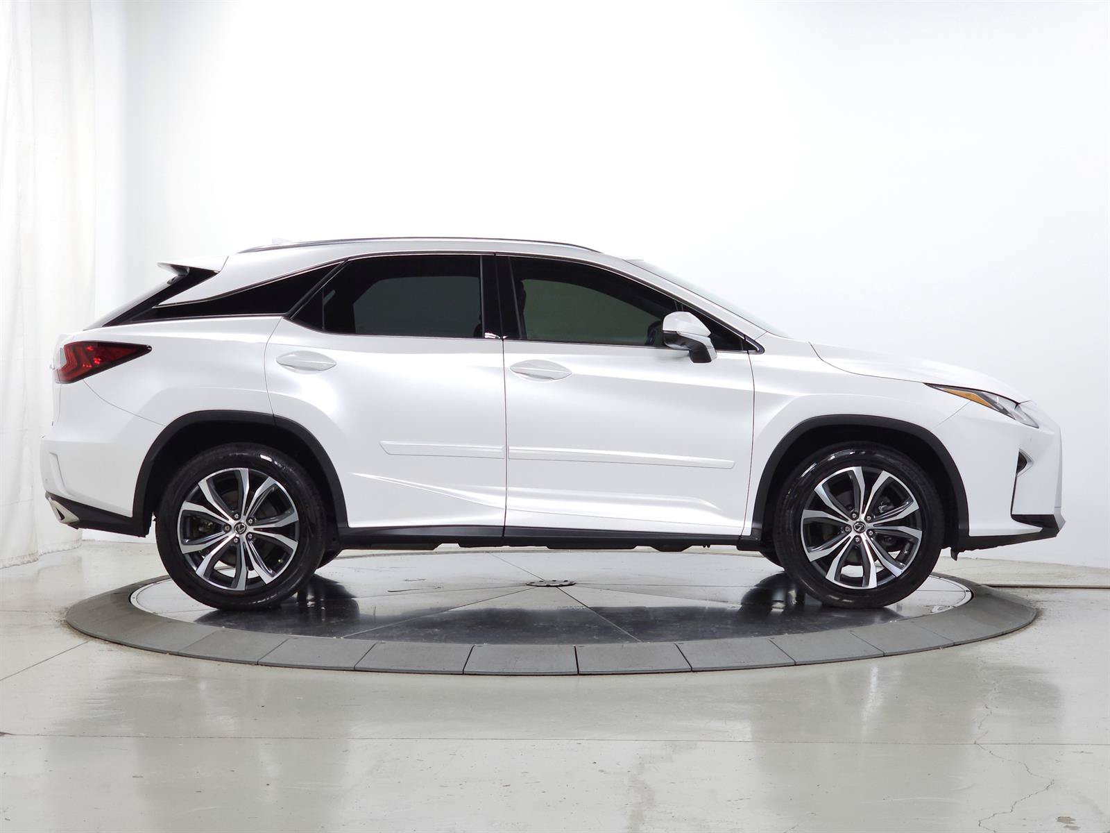Used 2019 Lexus RX 350 AWD w/ Navigation Package image 11