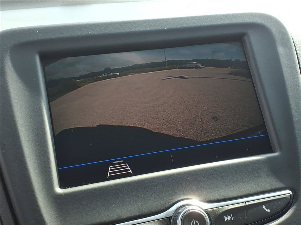 Used 2021 Chevrolet Equinox LS FWD image 13