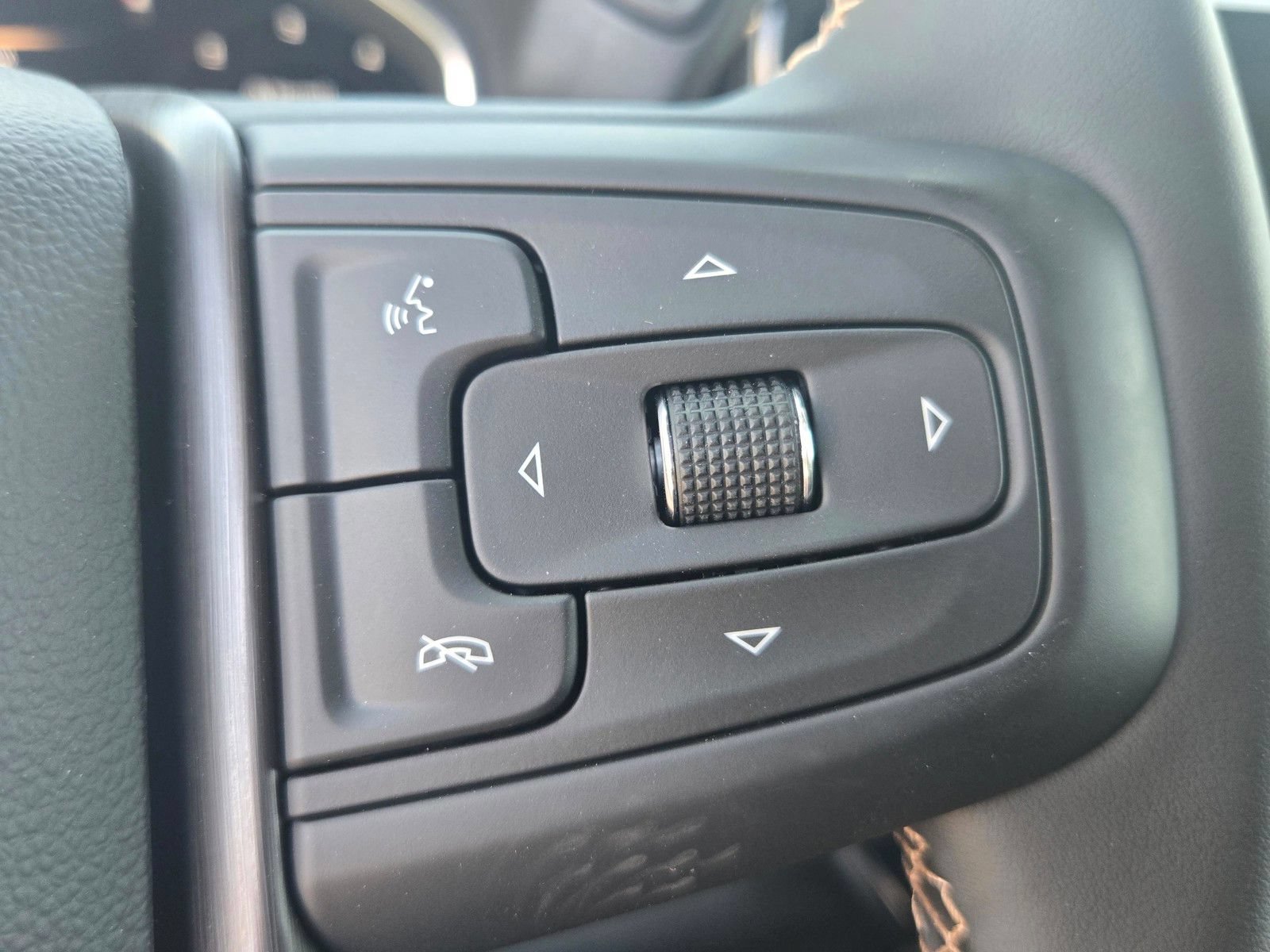 New 2026 GMC Sierra 2500 AT4 w/ Max Trailering Package AWD/4WD image 19