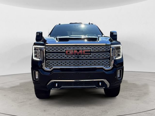 Used 2022 GMC Sierra 3500 Denali w/ Denali Ultimate Package AWD/4WD image 2