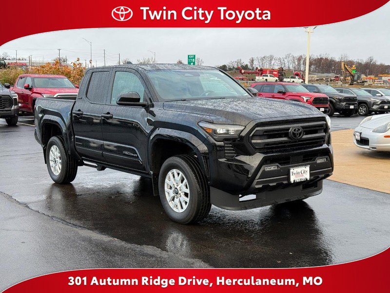 Certified 2024 Toyota Tacoma SR5 image 1