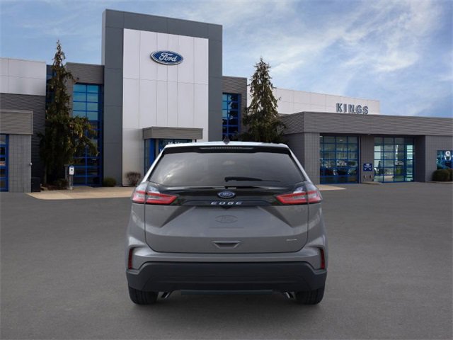 New 2024 Ford Edge SE image 5