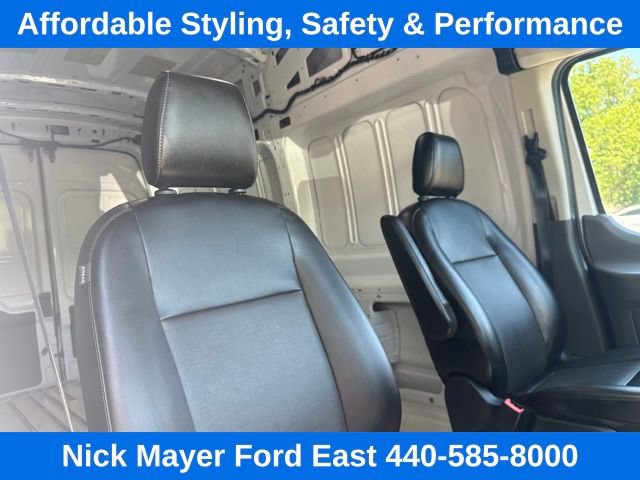 Used 2023 Ford Transit 250 148 High Roof RWD image 27