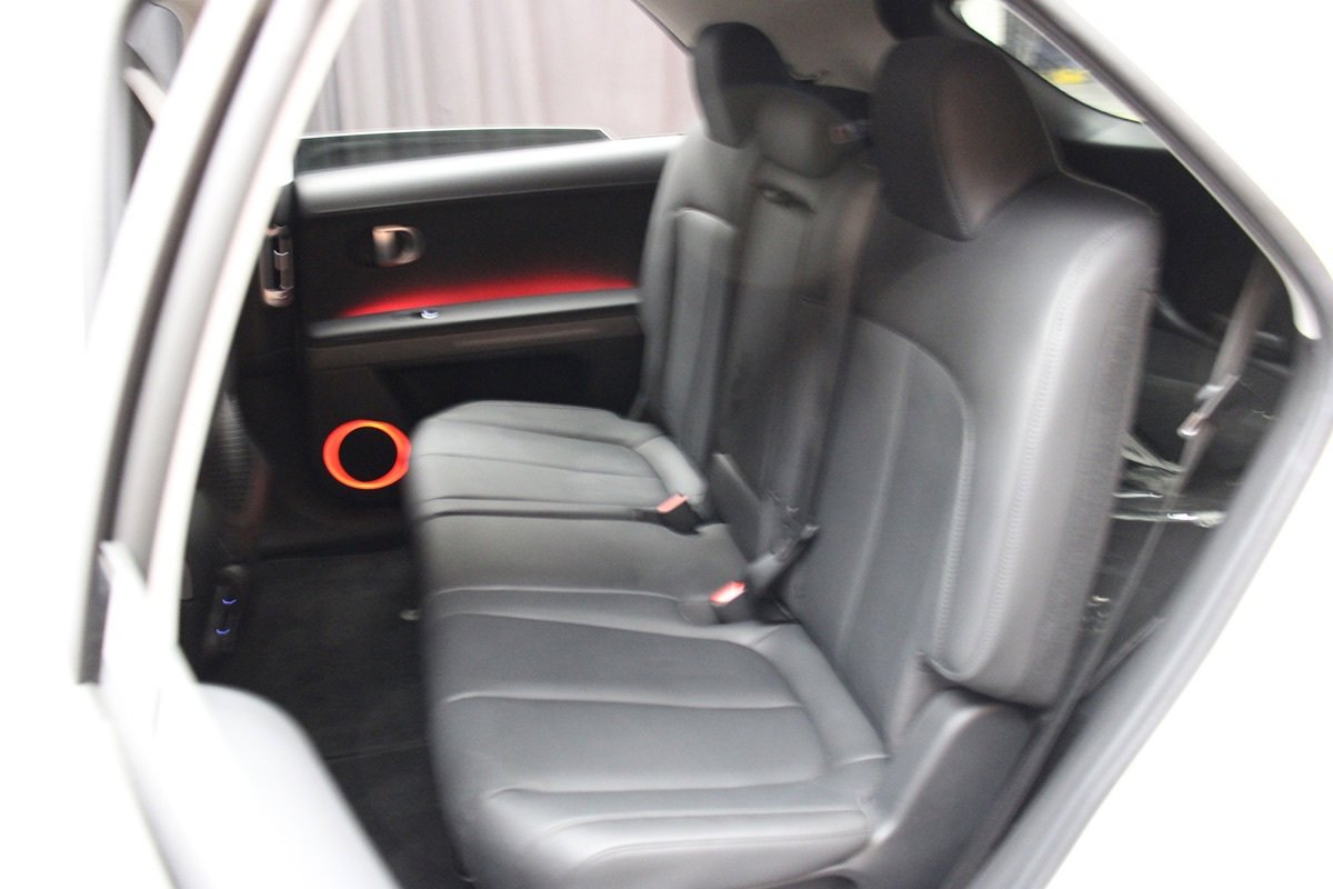 Used 2023 Hyundai Ioniq 5 SEL w/ Cargo Package AWD/4WD image 38