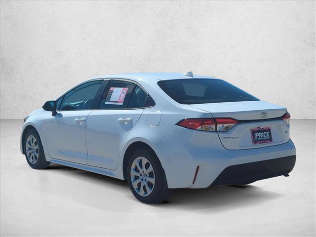 Used 2025 Toyota Corolla LE image 7