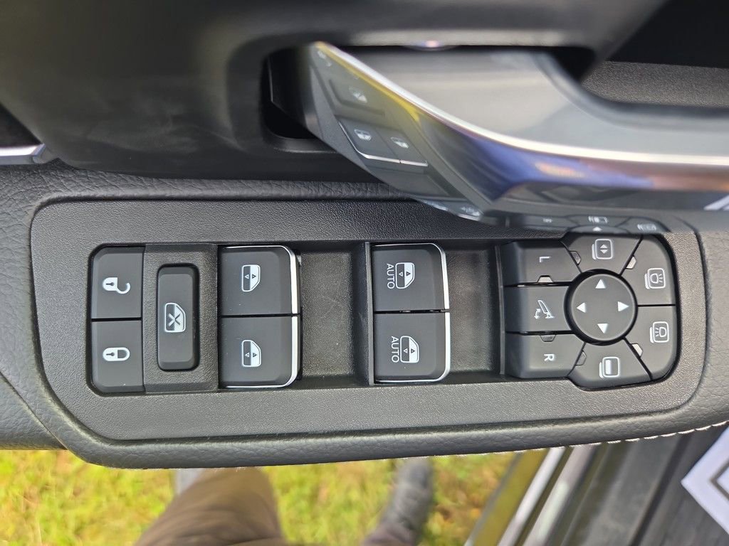 New 2026 RAM 3500 Laramie image 8