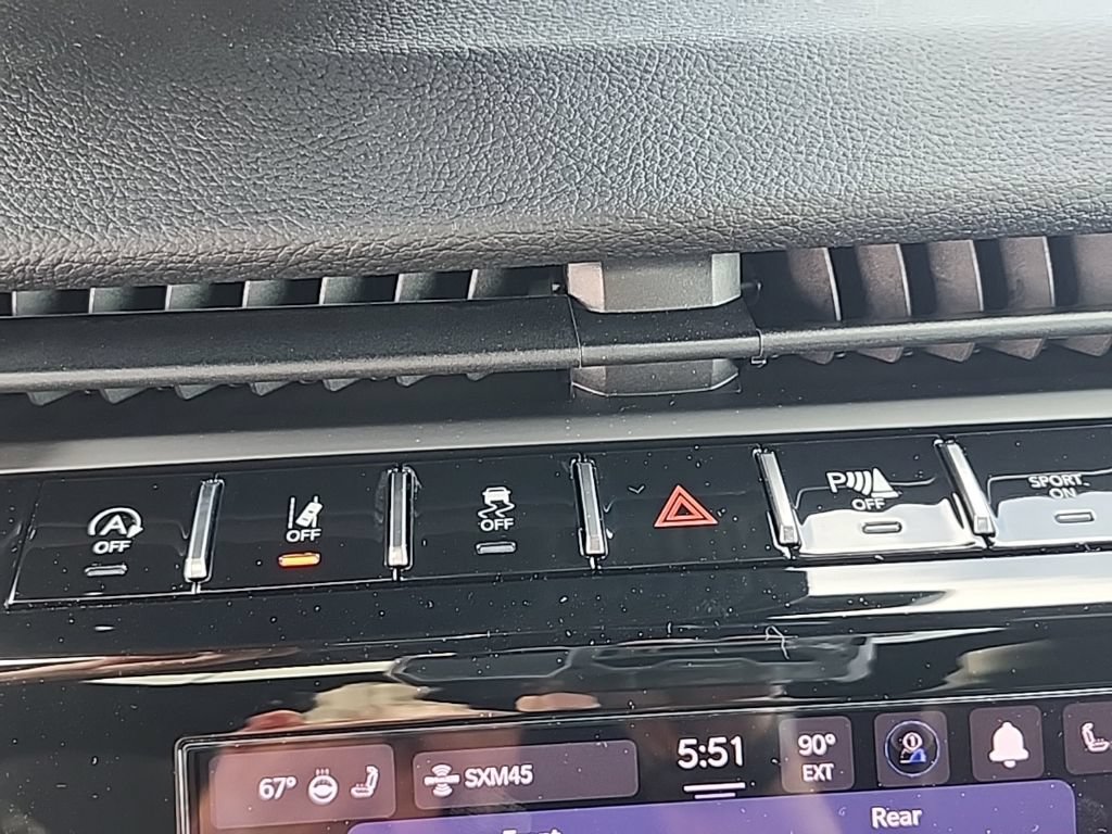 New 2026 Jeep Grand Cherokee L Laredo RWD image 7