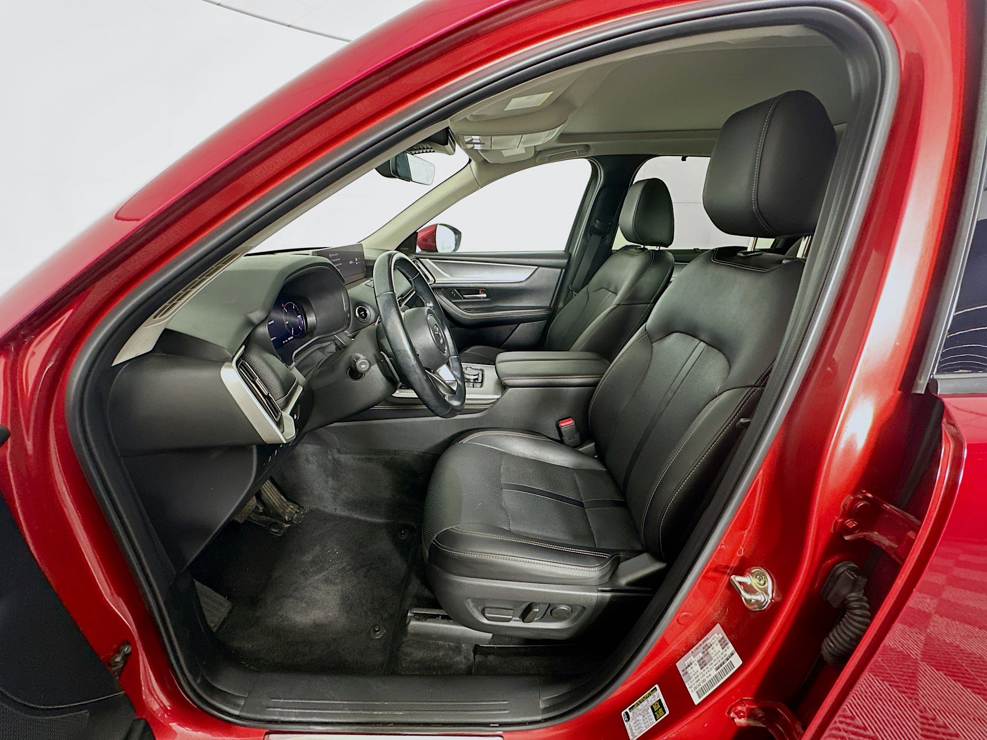 Used 2024 MAZDA CX-90 Plug-In Hybrid w/ Premium Pkg image 13