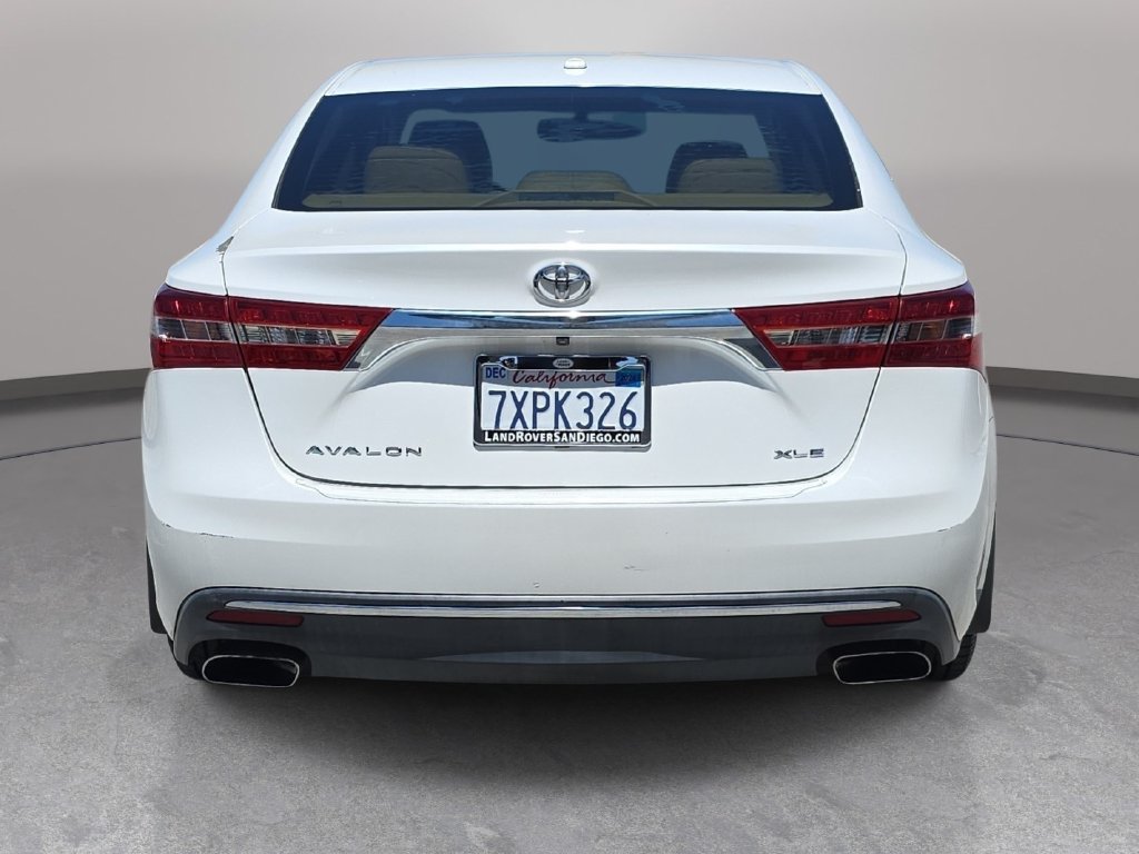 Used 2016 Toyota Avalon XLE Premium FWD image 7