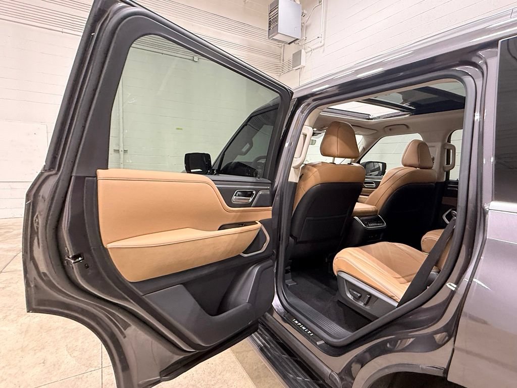 Used 2026 INFINITI QX80 Luxe w/ Cargo Package AWD/4WD image 21