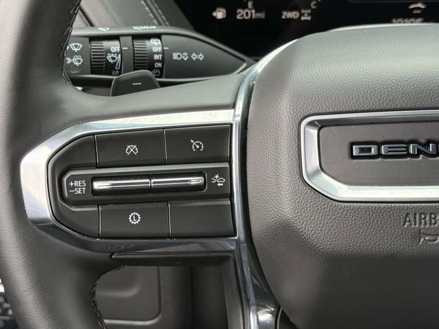 Used 2025 GMC Yukon XL Denali AWD/4WD image 17