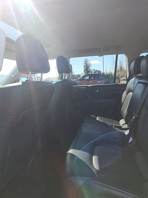 Used 2022 INFINITI QX80 Luxe w/ All-Season Package image 10