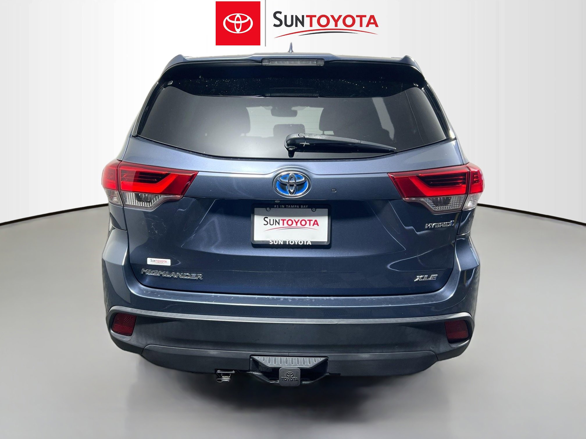 Used 2018 Toyota Highlander XLE AWD/4WD image 5