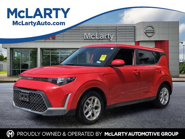 Used 2023 Kia Soul LX w/ LX Technology Package