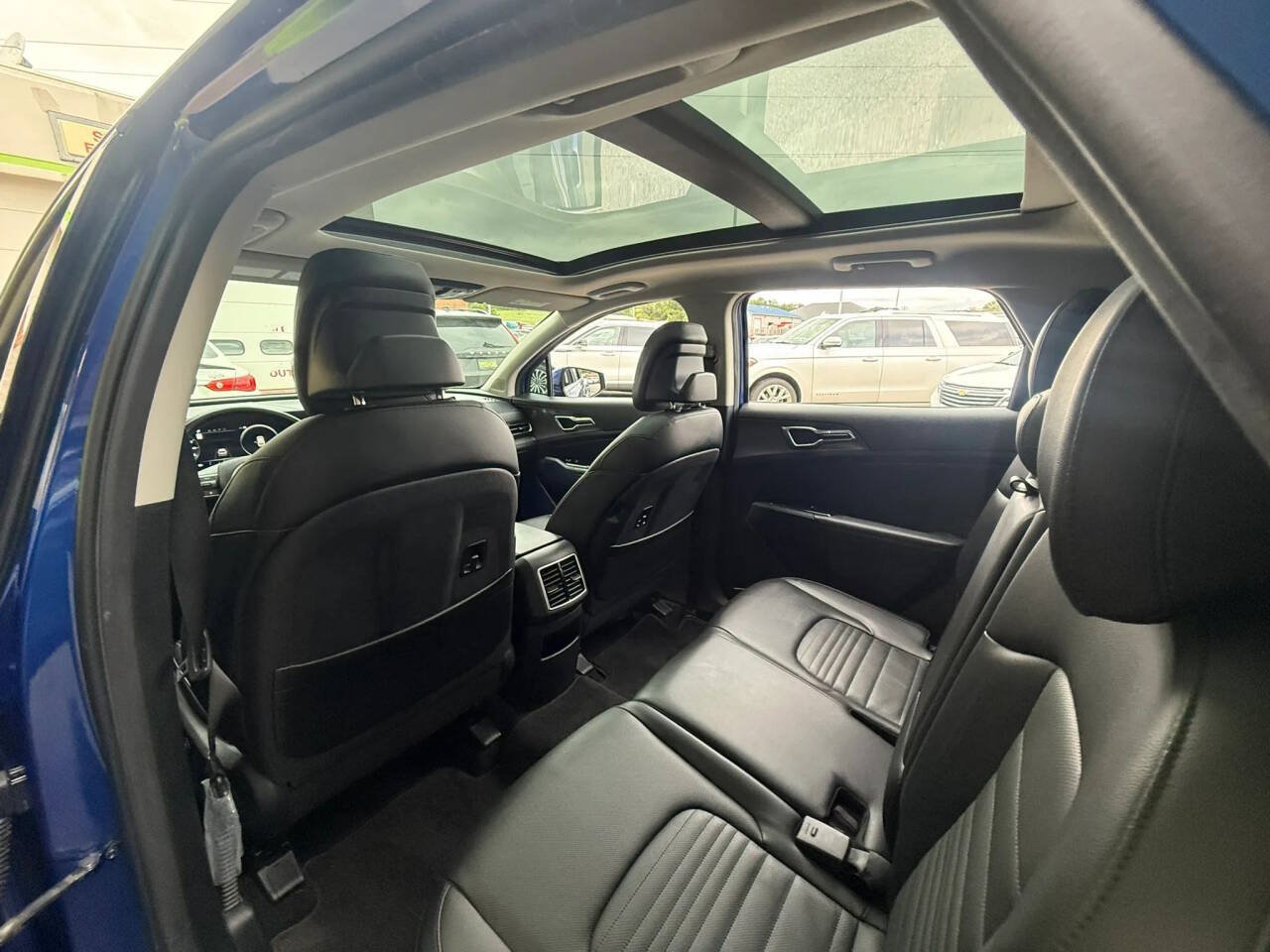 Used 2023 Kia Sportage SX FWD image 24