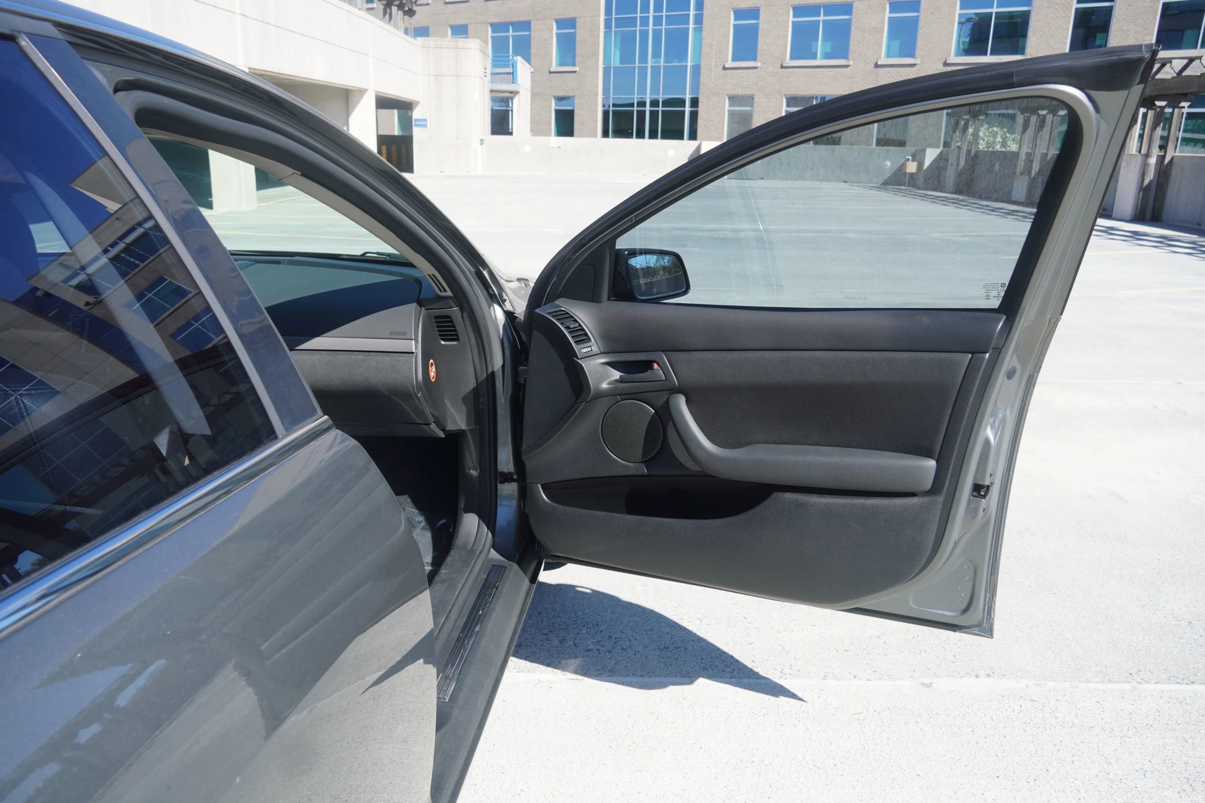 Used 2013 Chevrolet Caprice RWD image 35
