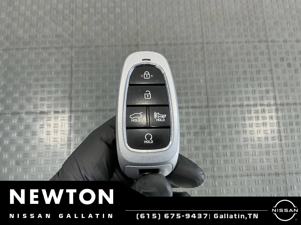 Used 2022 Hyundai Santa Fe SEL w/ Convenience + Premium Package FWD image 44
