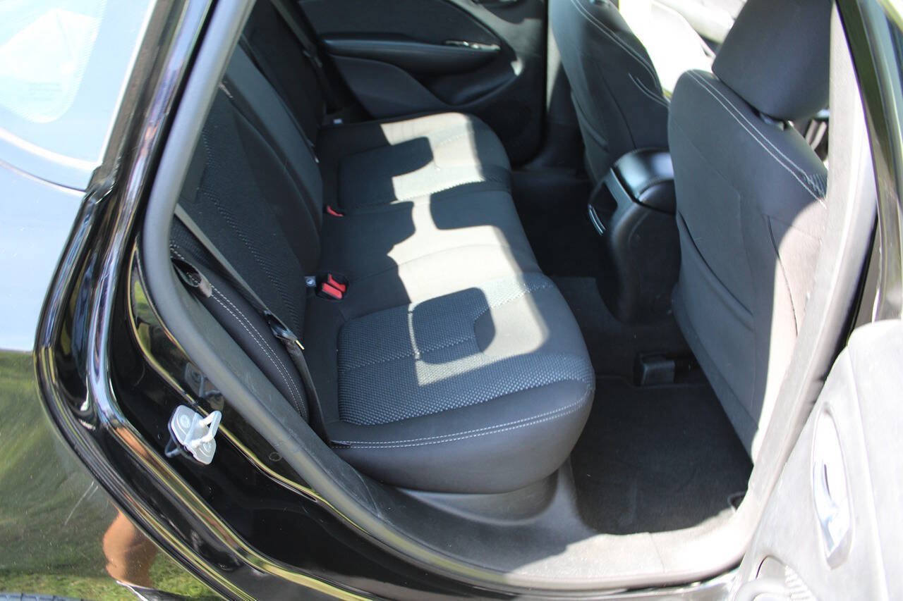Used 2015 Dodge Dart SXT FWD image 33