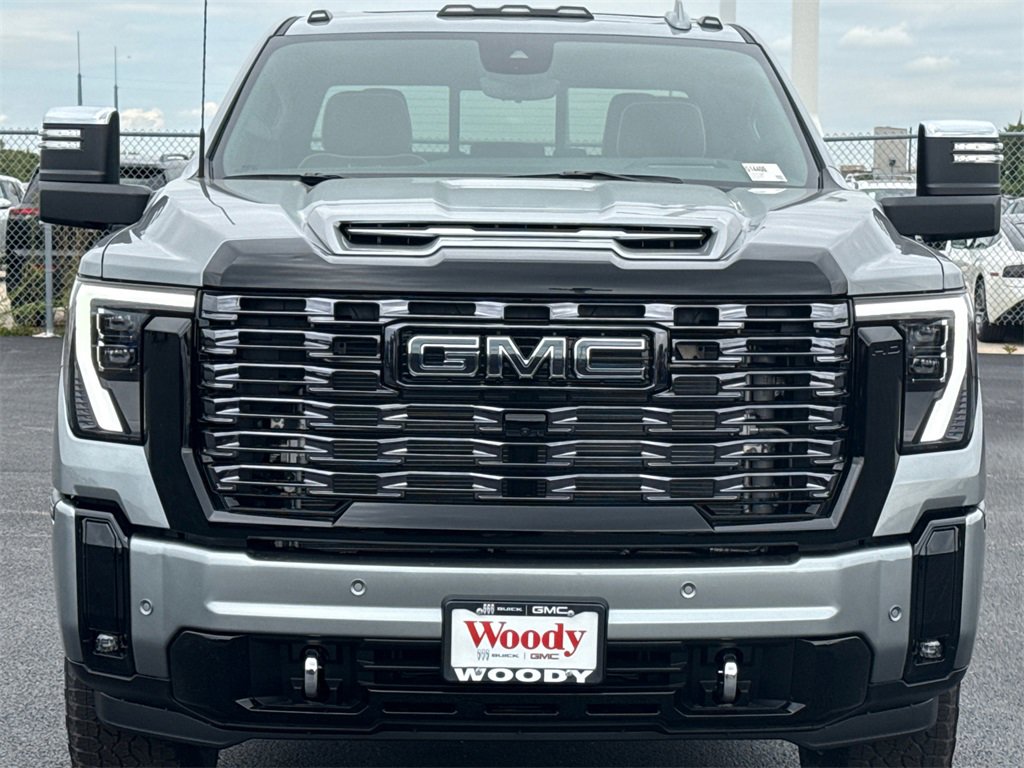 New 2026 GMC Sierra 2500 Denali Ultimate w/ Max Trailering Package image 3