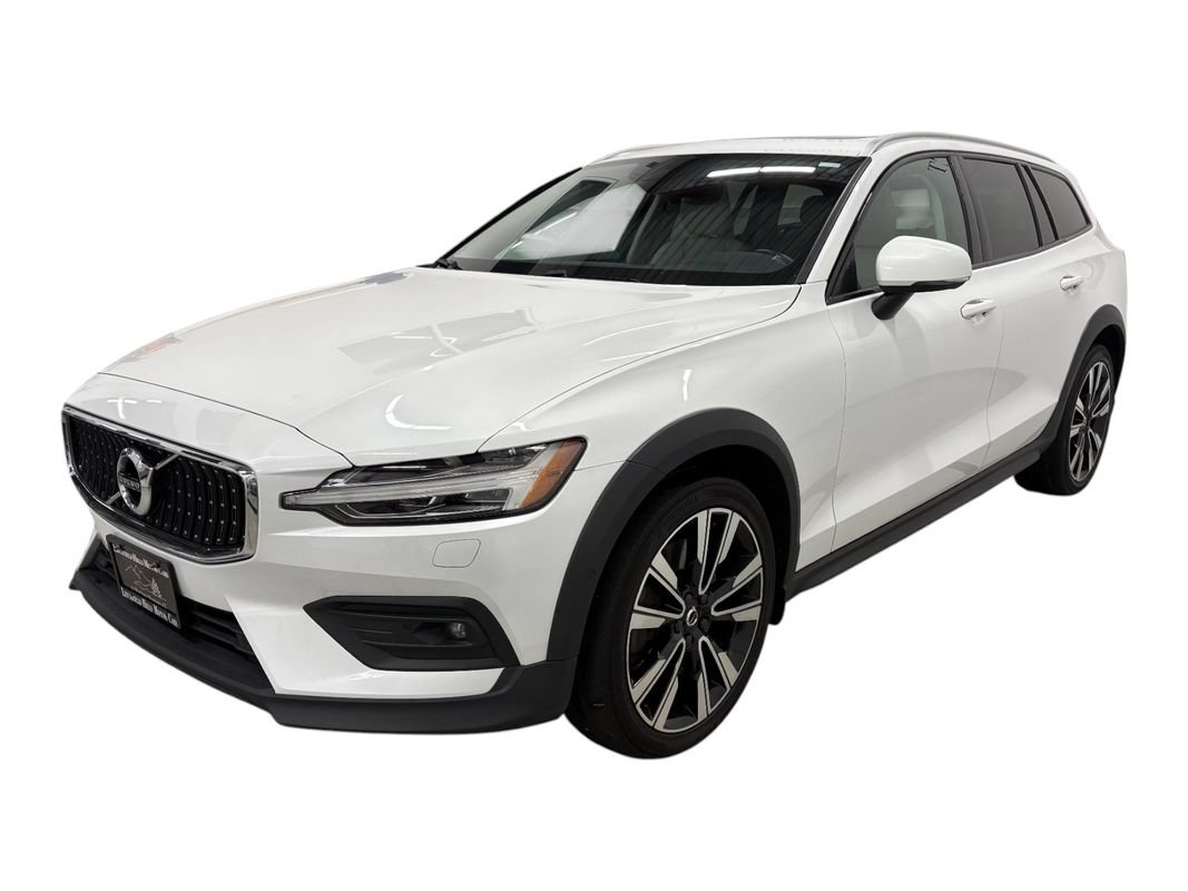 Used 2022 Volvo V60 T5 Cross Country w/ Climate Package AWD/4WD image 7