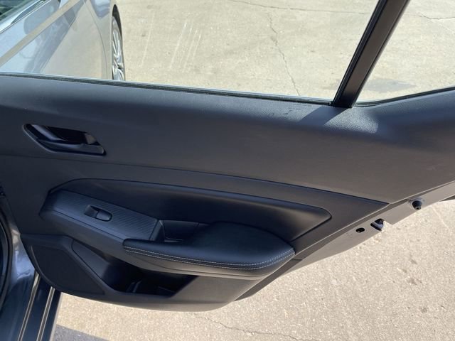 Used 2024 Nissan Altima 2.5 SV FWD image 14