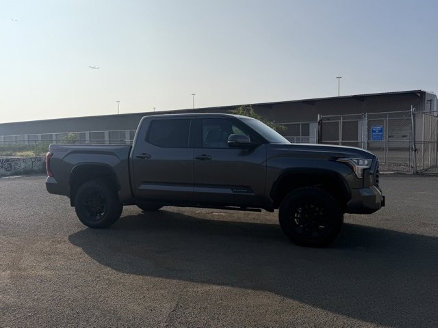 Used 2024 Toyota Tundra Platinum image 6