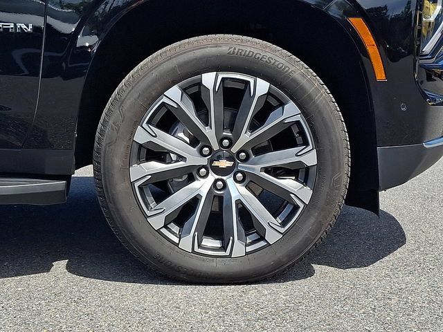 Used 2026 Chevrolet Suburban High Country w/ Sun And Tow Package AWD/4WD image 8