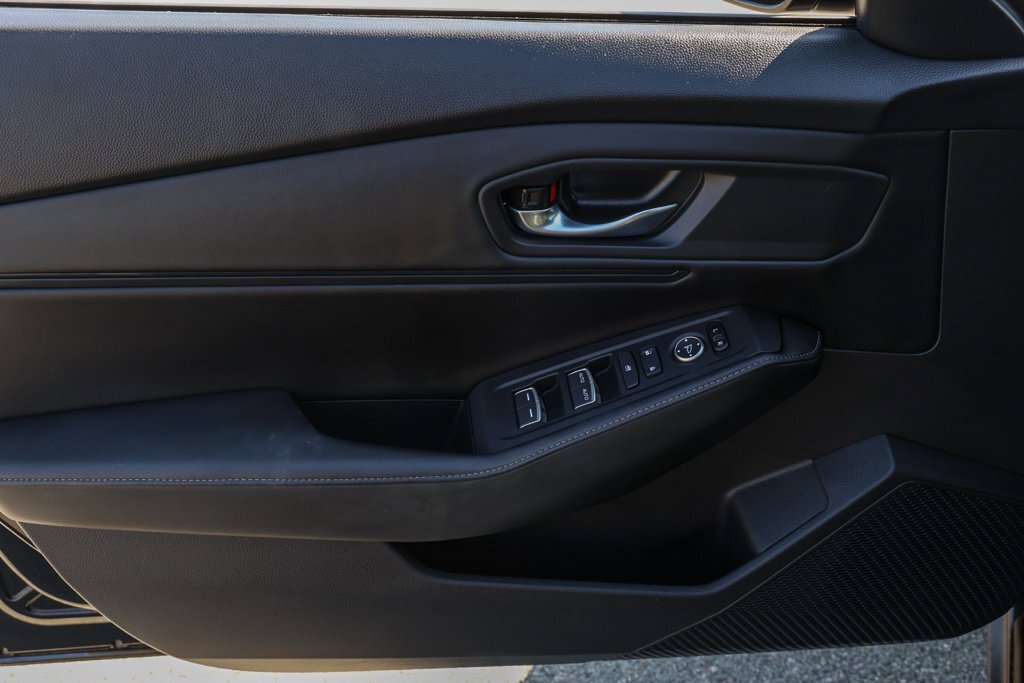 Used 2025 Honda Accord Sport image 23