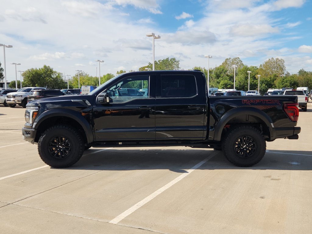 Used 2026 Ford F150 Raptor AWD/4WD image 8