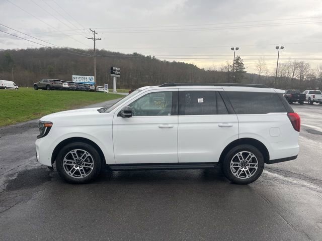 Used 2025 Ford Expedition Active image 9