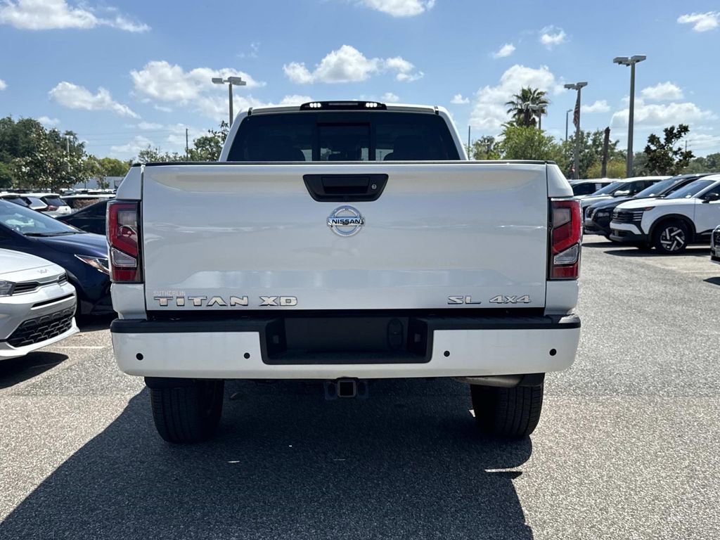 Certified 2020 Nissan Titan SL w/ Moonroof Package image 5