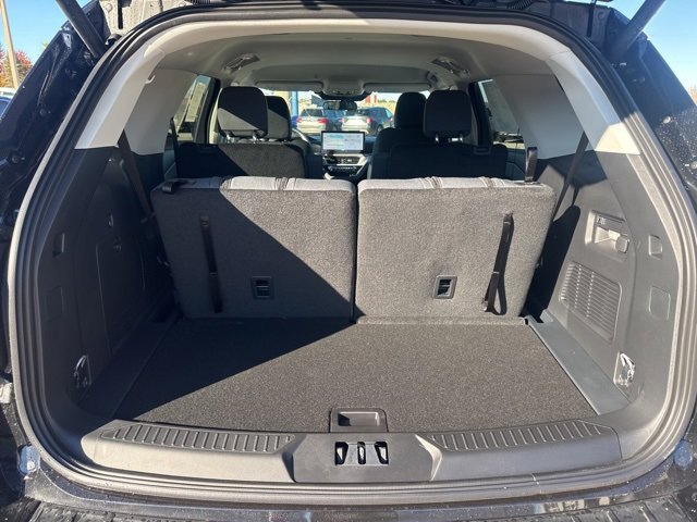 New 2026 Ford Explorer Active image 12