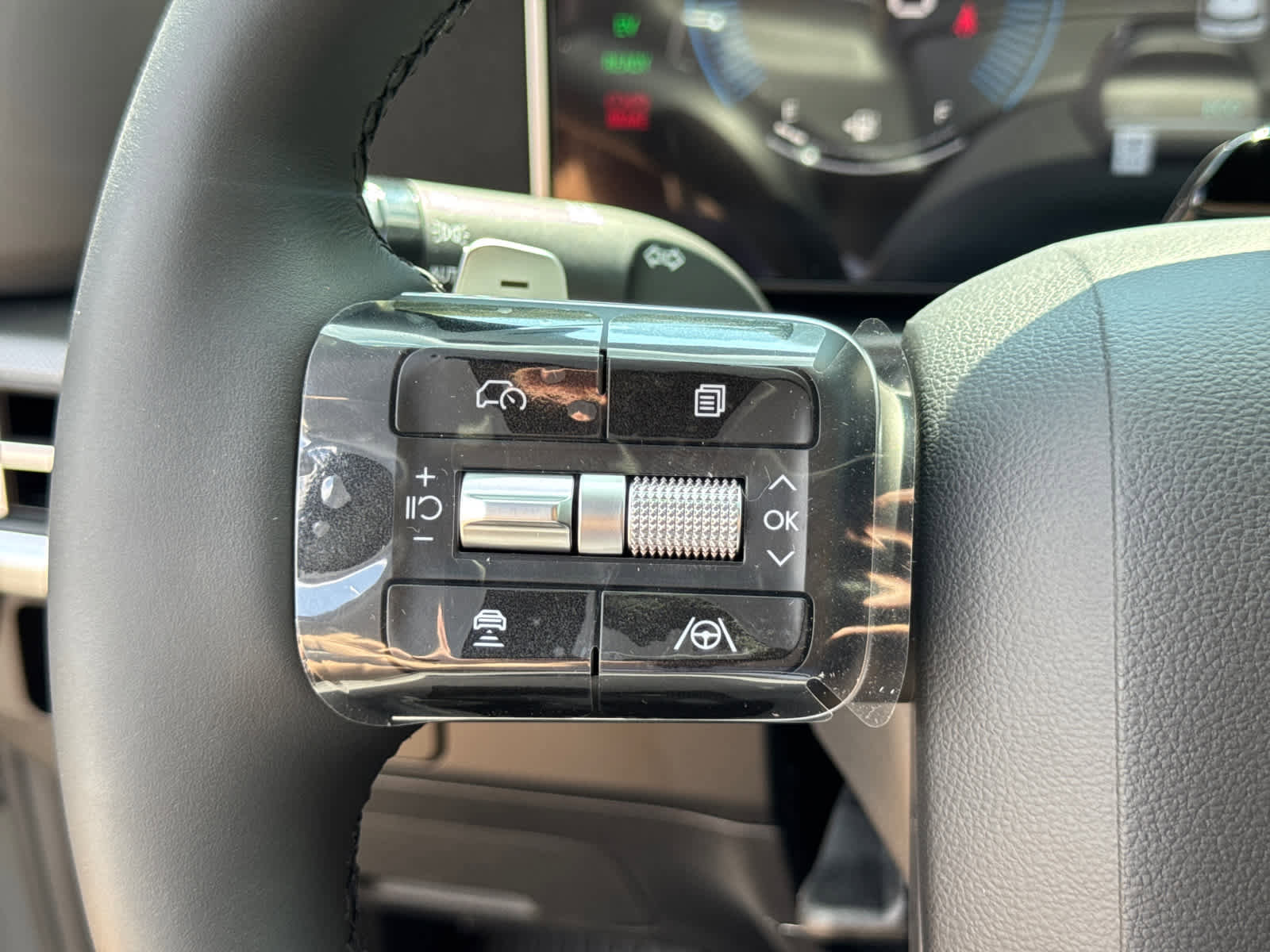 New 2026 Hyundai Santa Fe SEL image 14