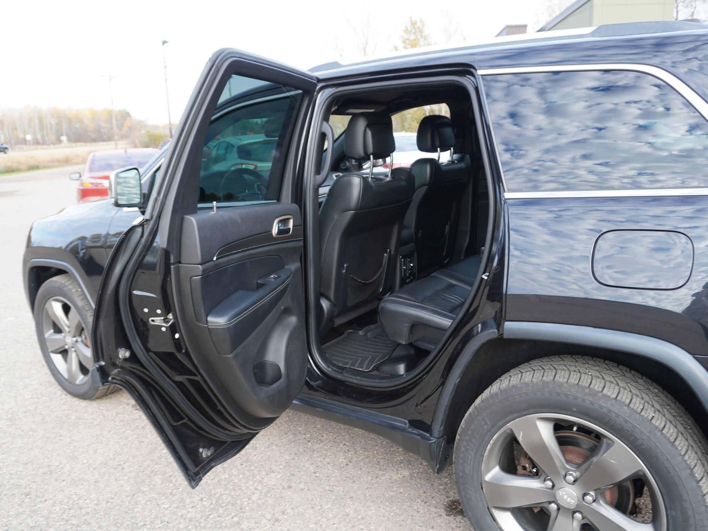 Used 2016 Jeep Grand Cherokee Limited AWD/4WD image 41