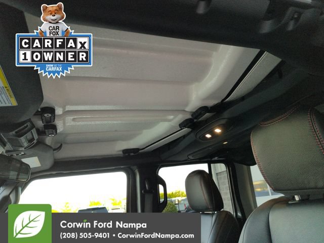 Used 2024 Jeep Wrangler Unlimited Rubicon AWD/4WD image 23