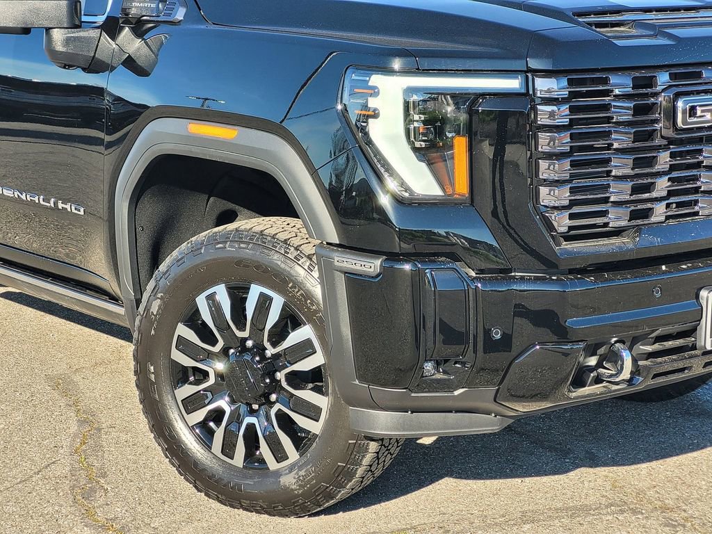 New 2026 GMC Sierra 2500 Denali Ultimate w/ Max Trailering Package image 6