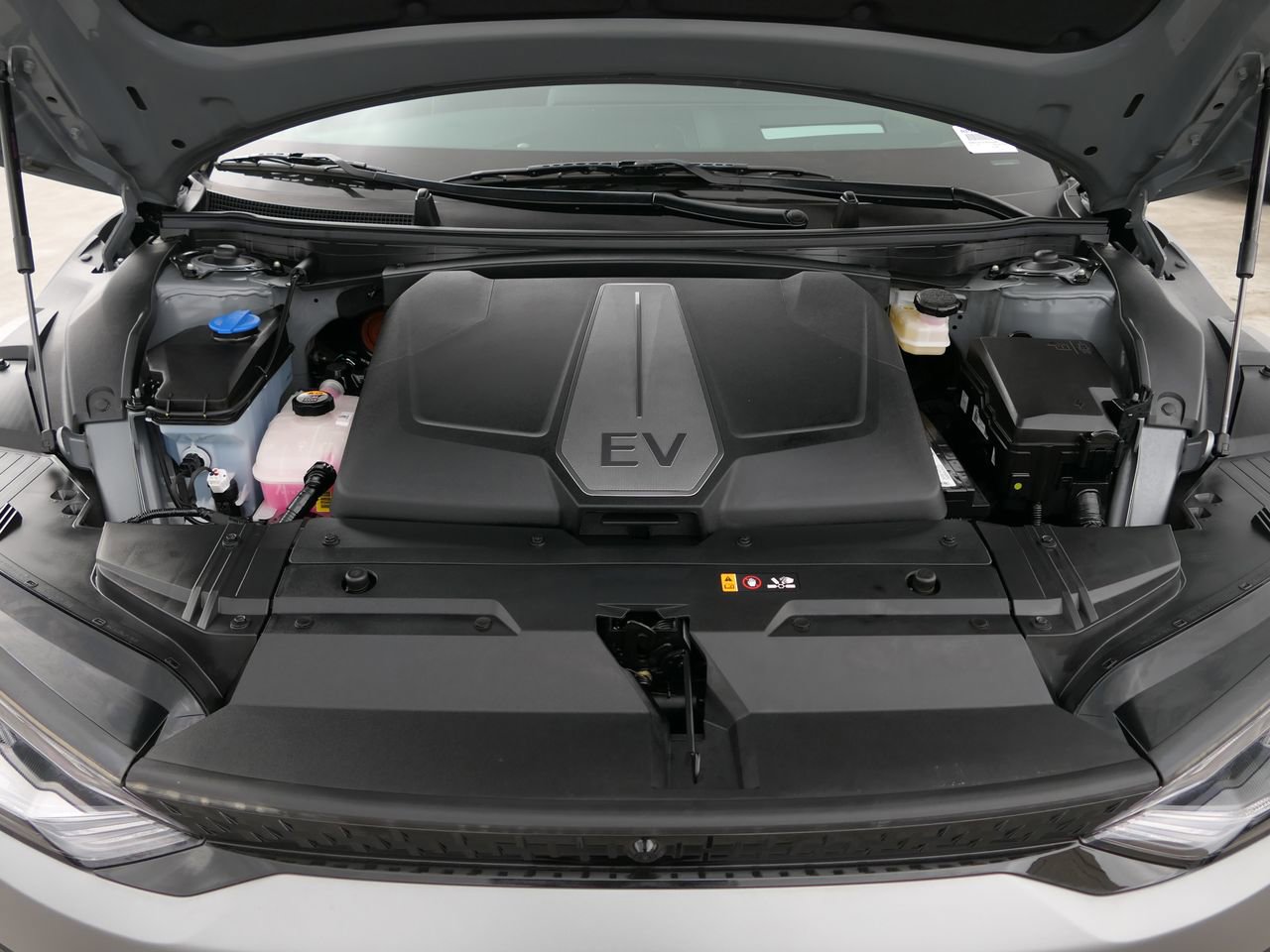 Certified 2024 Kia EV6 GT image 29