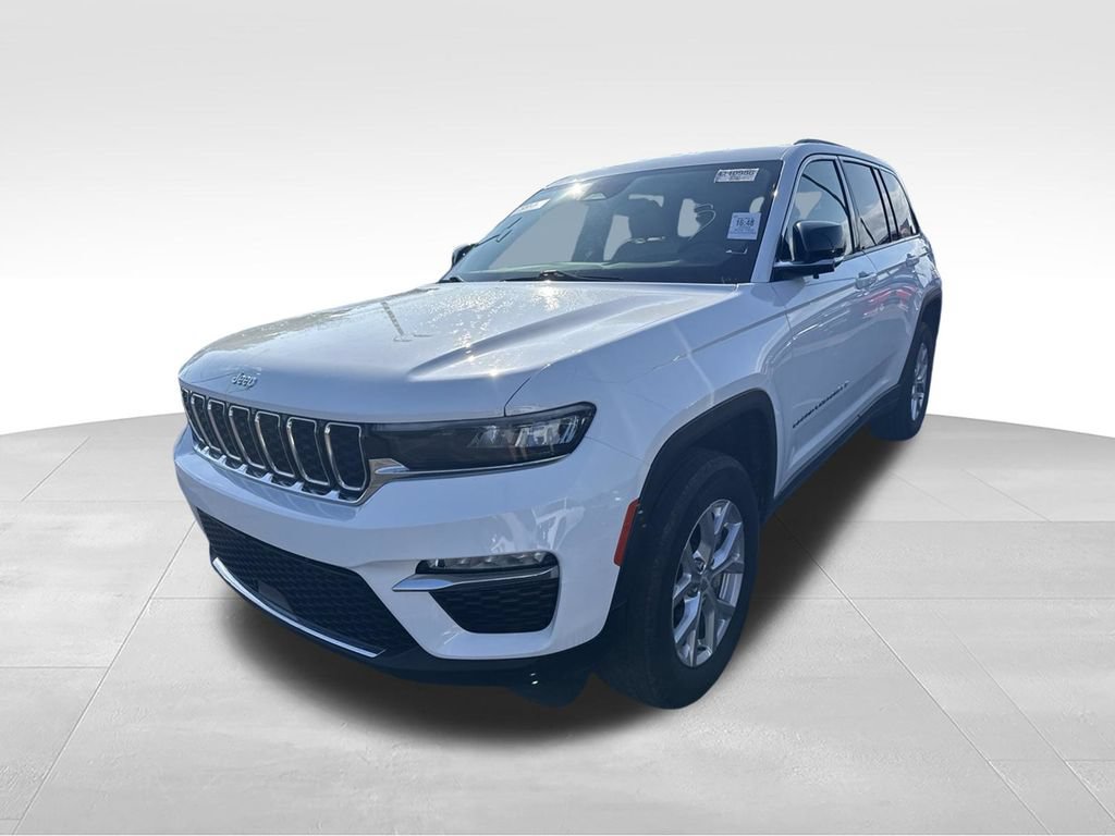 Certified 2023 Jeep Grand Cherokee Limited AWD/4WD image 5
