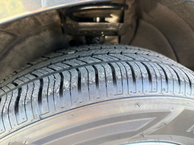 Used 2021 Chevrolet Equinox LS FWD image 12