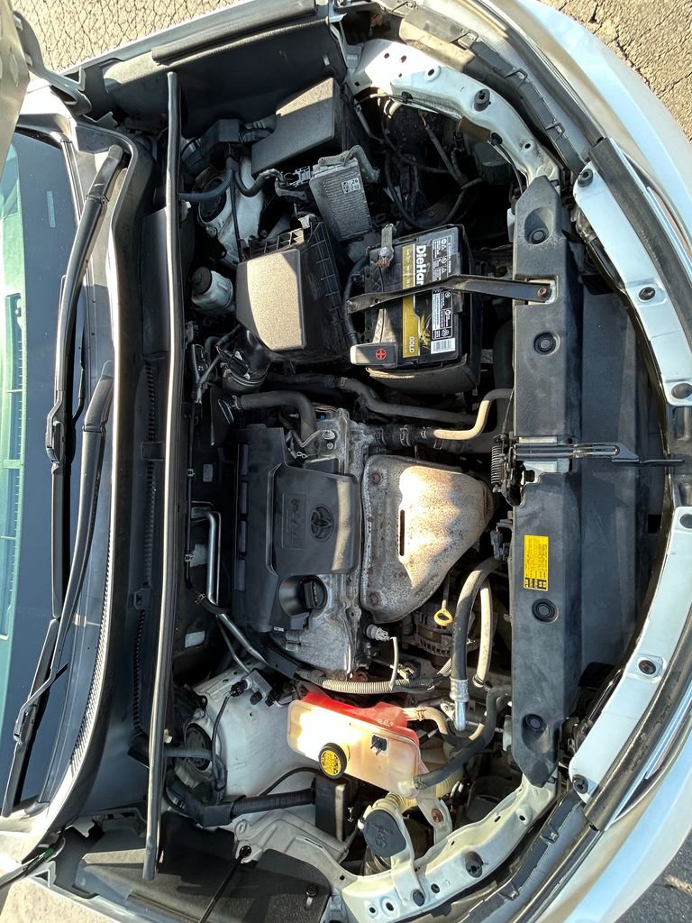 Used 2013 Toyota RAV4 Limited image 12