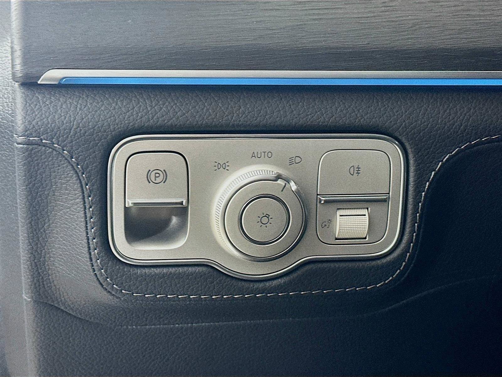 Used 2026 Mercedes-Benz GLS 580 4MATIC image 10