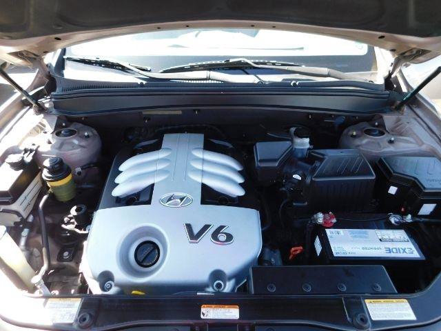 Used 2007 Hyundai Santa Fe SE image 17