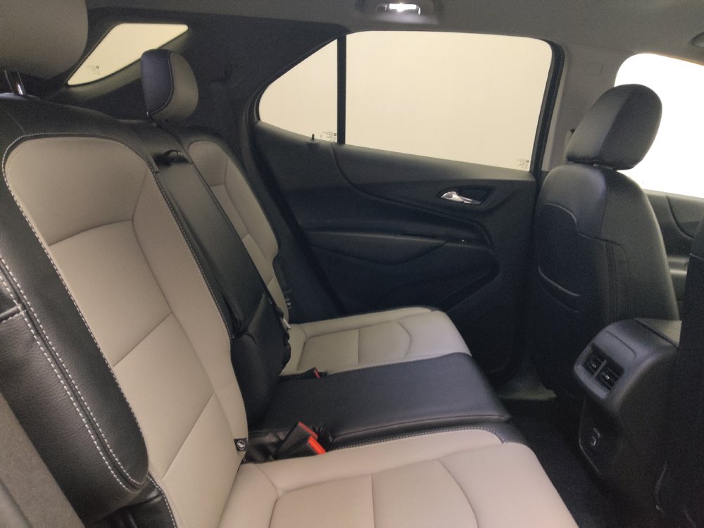 Used 2020 Chevrolet Equinox LT AWD/4WD image 19