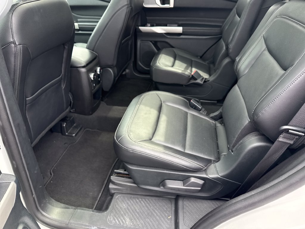 Used 2021 Ford Explorer Limited w/ Hybrid Equipment Group 310A AWD/4WD image 21