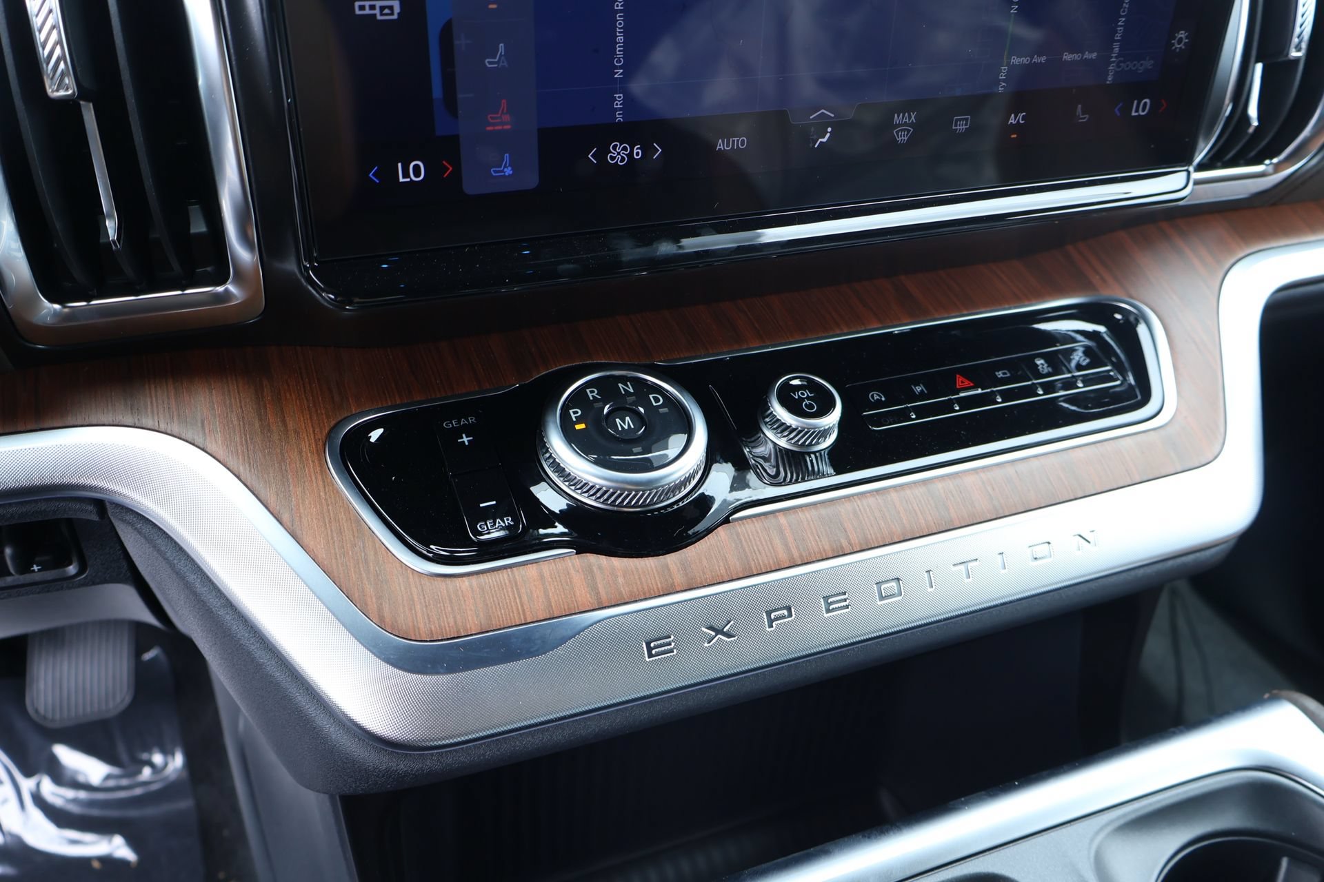 New 2027 Ford Expedition Max King Ranch AWD/4WD image 9