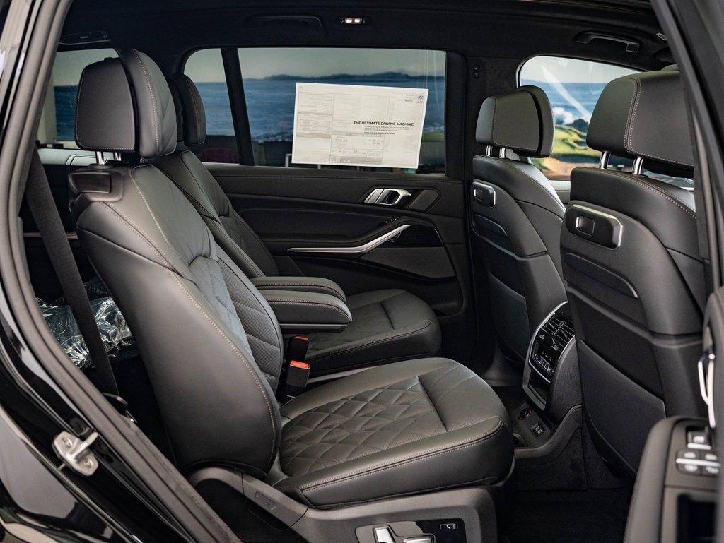 New 2026 BMW X7 xDrive40i w/ M Sport Package image 37