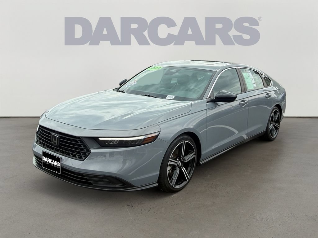 Used 2023 Honda Accord Sport image 3